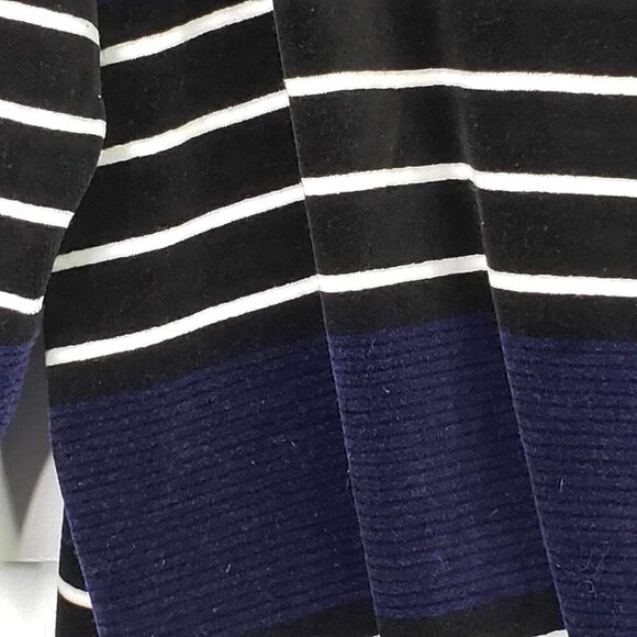 T by Talbots Top Women's Plus 2XP Navy Blue White Velour LS Pullover Sweatshirt - Picture 4 of 8